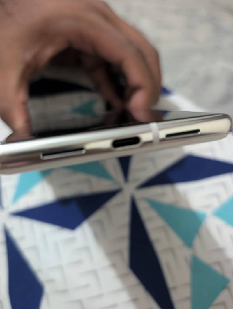 Google Pixel 6 Pro 2
