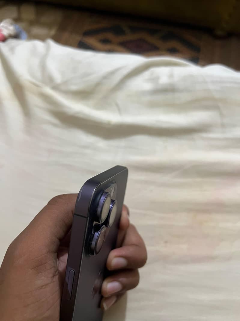 iphone 14 pro max 2