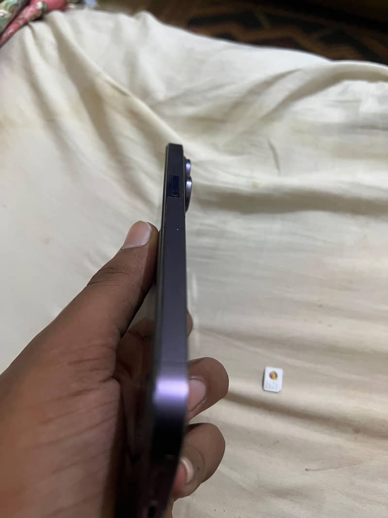iphone 14 pro max 3