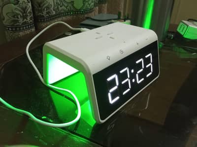 REWYRE SY-W0258 Alarm Clock Night Light Wireless Charger