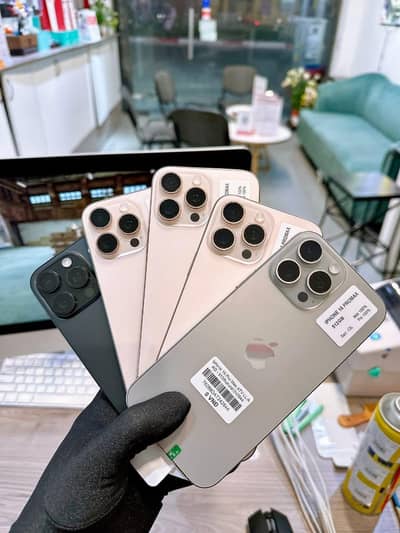 i Phone 8plus, 11,12,13,14,15 pro max on instalment Whatsap 3260768968