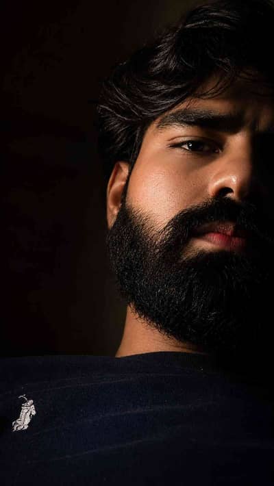 AayaN