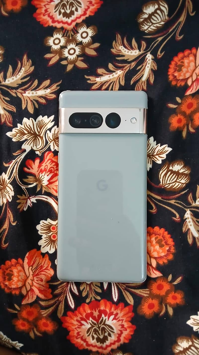 Google Pixel 7 Pro 0