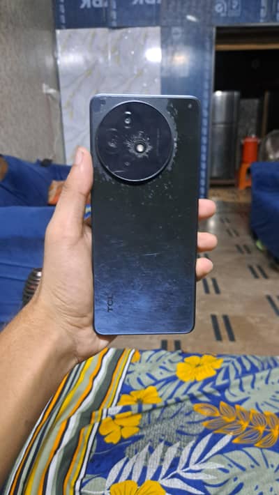 TCL 50 XL
