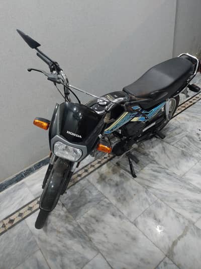 HONDA CD 70 DREAM
