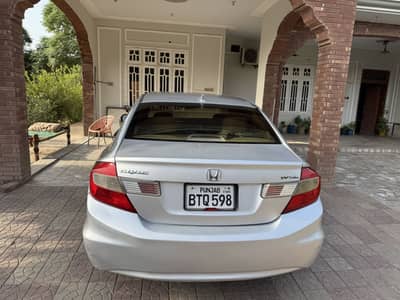 Honda Civic VTi Oriel Prosmatec 2014