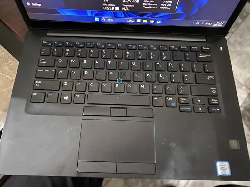 Laptop 4