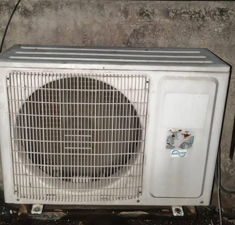 Gree split AC Inverter 1