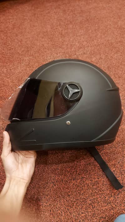 Good Quality Helmet (Brand New) with box