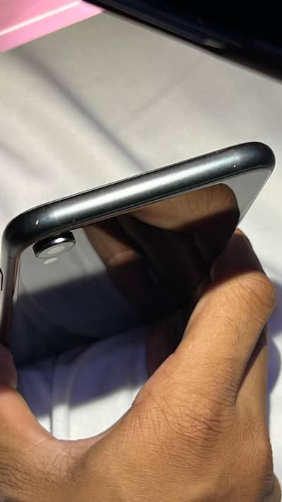 IPhone XR 64GB Non PTA | Original display | TrueTone | Face ID | 10/10