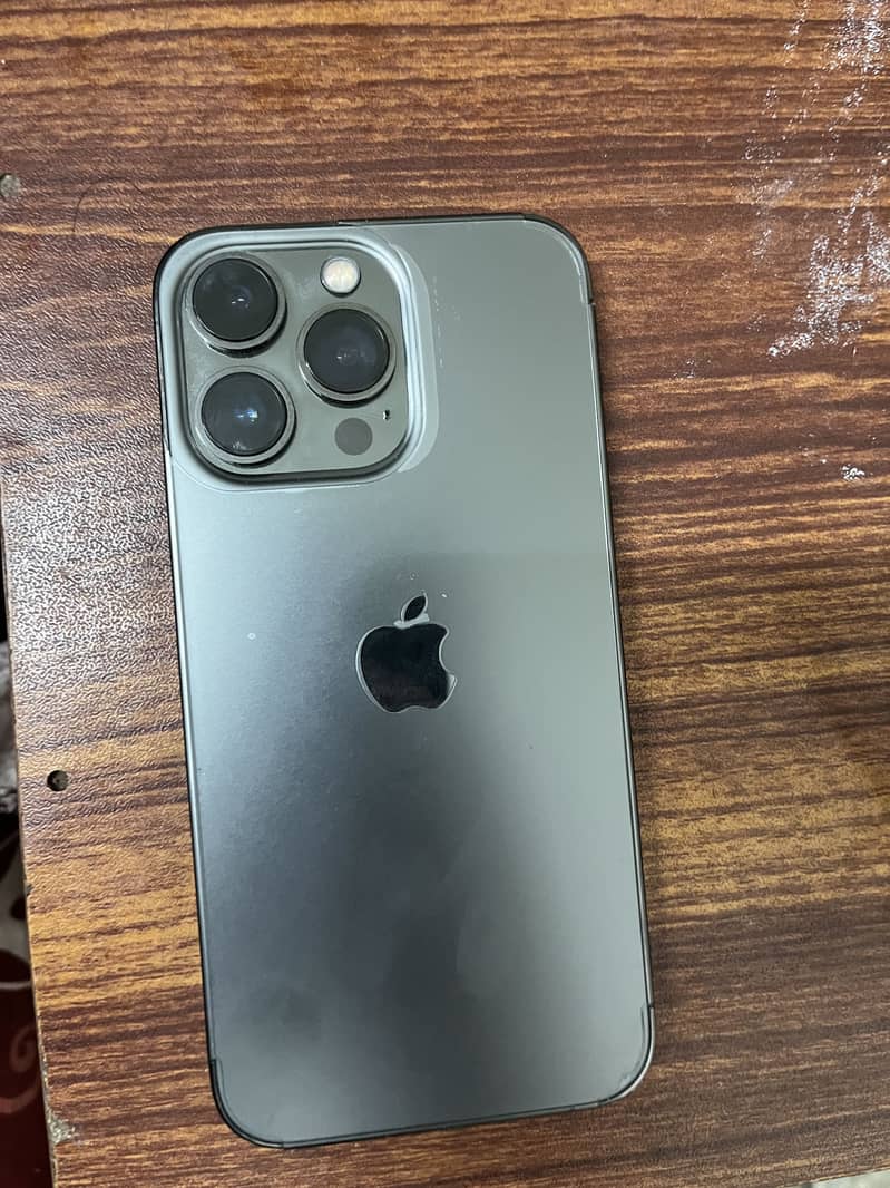 Apple iPhone 13 Pro 10