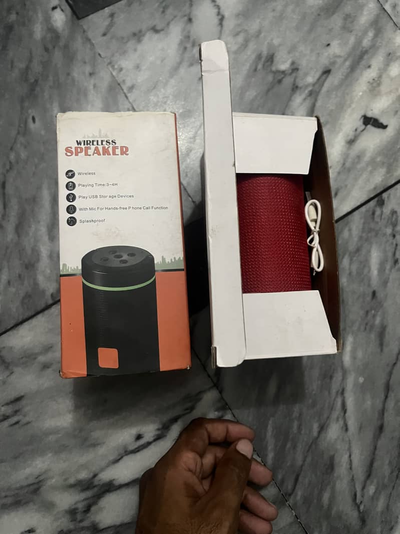 Bluetooth speaker memory card sported 4
