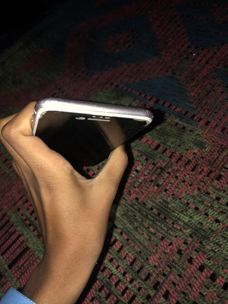 Apple iPhone 7 Plus 4
