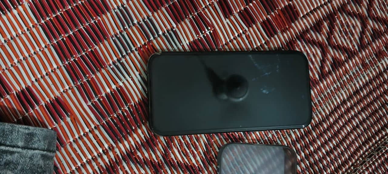 iPhone 15 jv 3