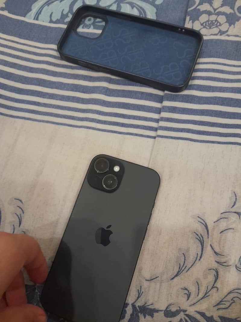 Apple iPhone 15 1