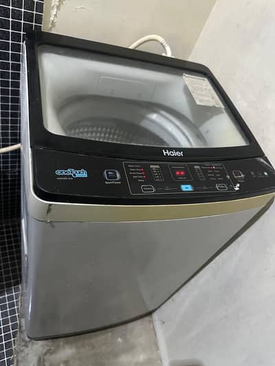 •Haier HWM85-826 fully automatic washing machine