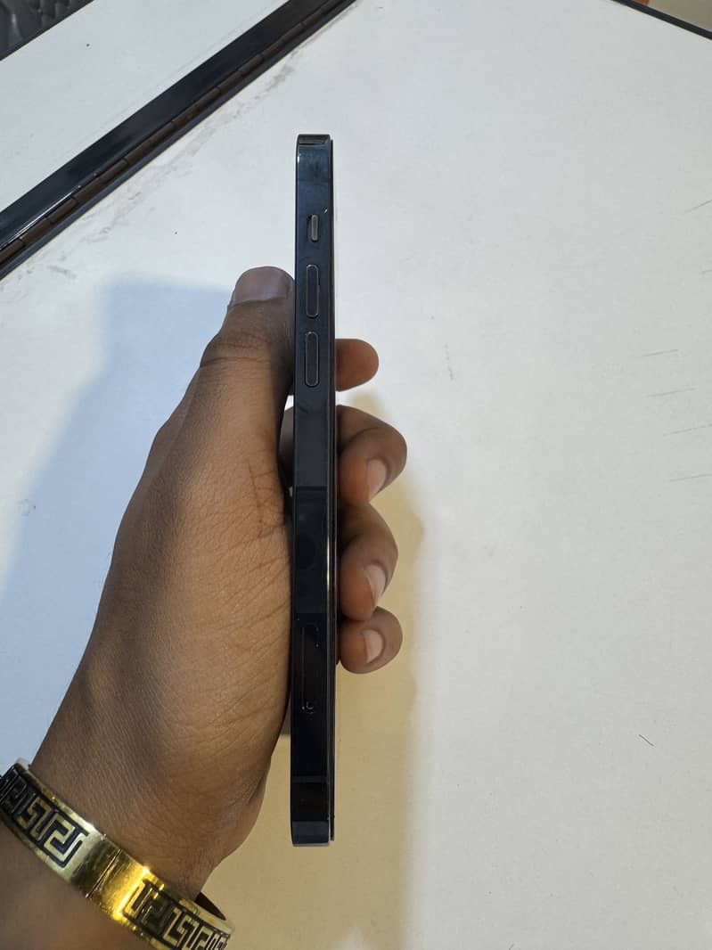 Apple iPhone 12 Pro 5