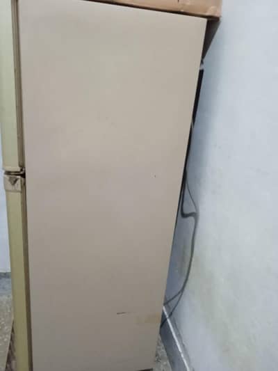 Dawlance fridge for sale