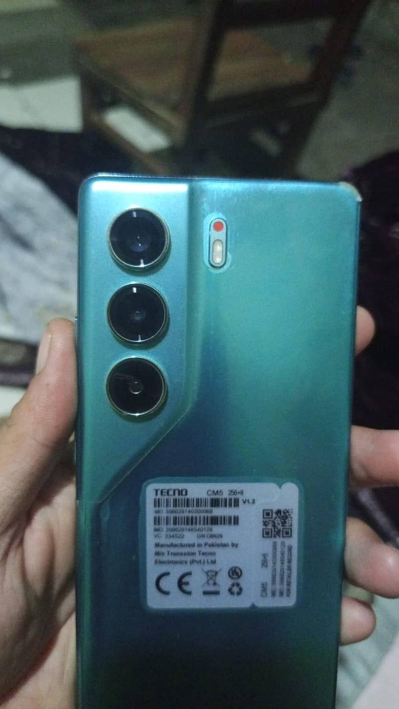 Tecno CAMON 40 5