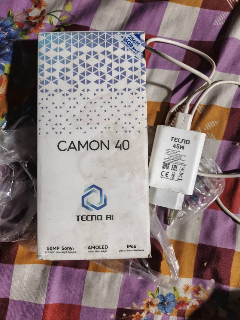 Tecno CAMON 40 6