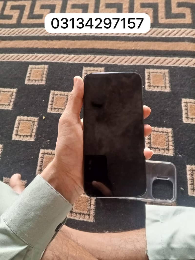 Apple iPhone 13 Pro 1