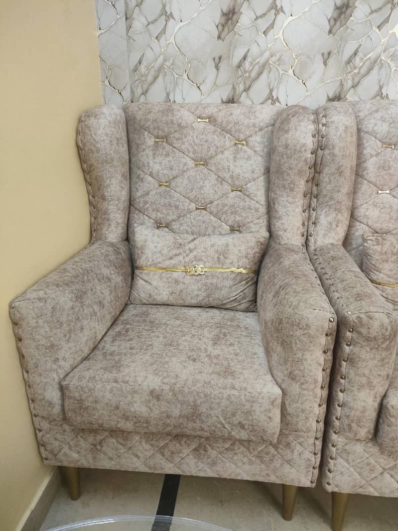 Sofa set for sell 1