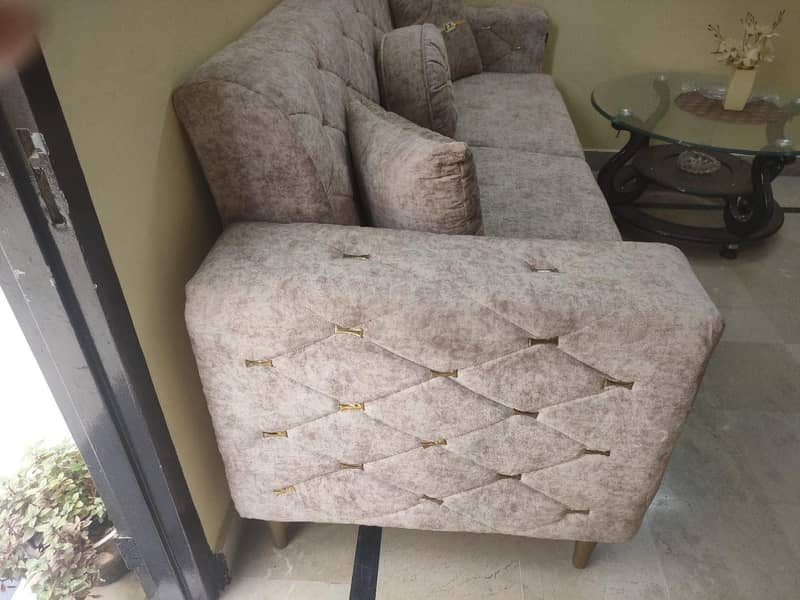 Sofa set for sell 4