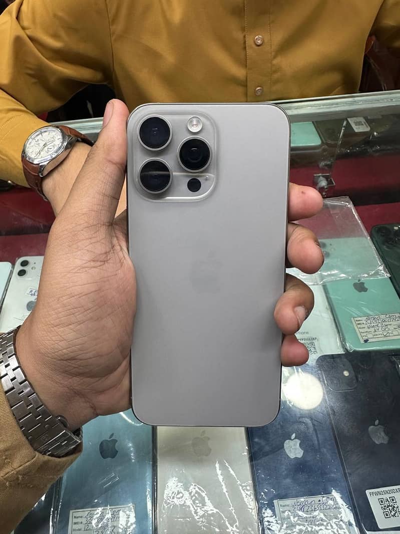 Iphone 15 Pro Max 0