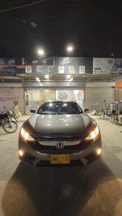 Honda Civic 2018 UG - Red Meter