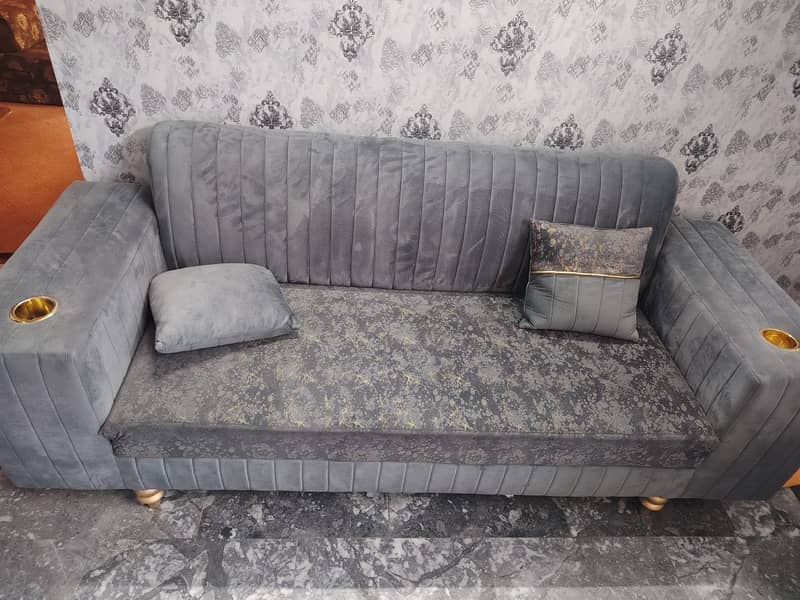 Sofas for salee 7