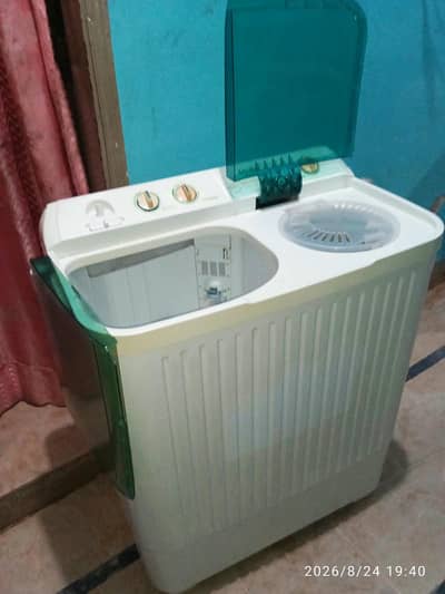 Haier washing machine twin tub model number HWM 100 BS