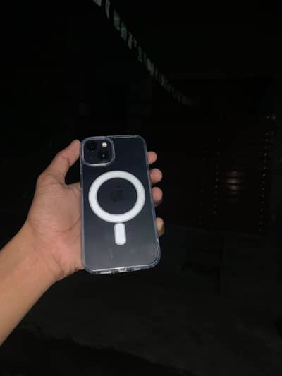 Apple iPhone 13