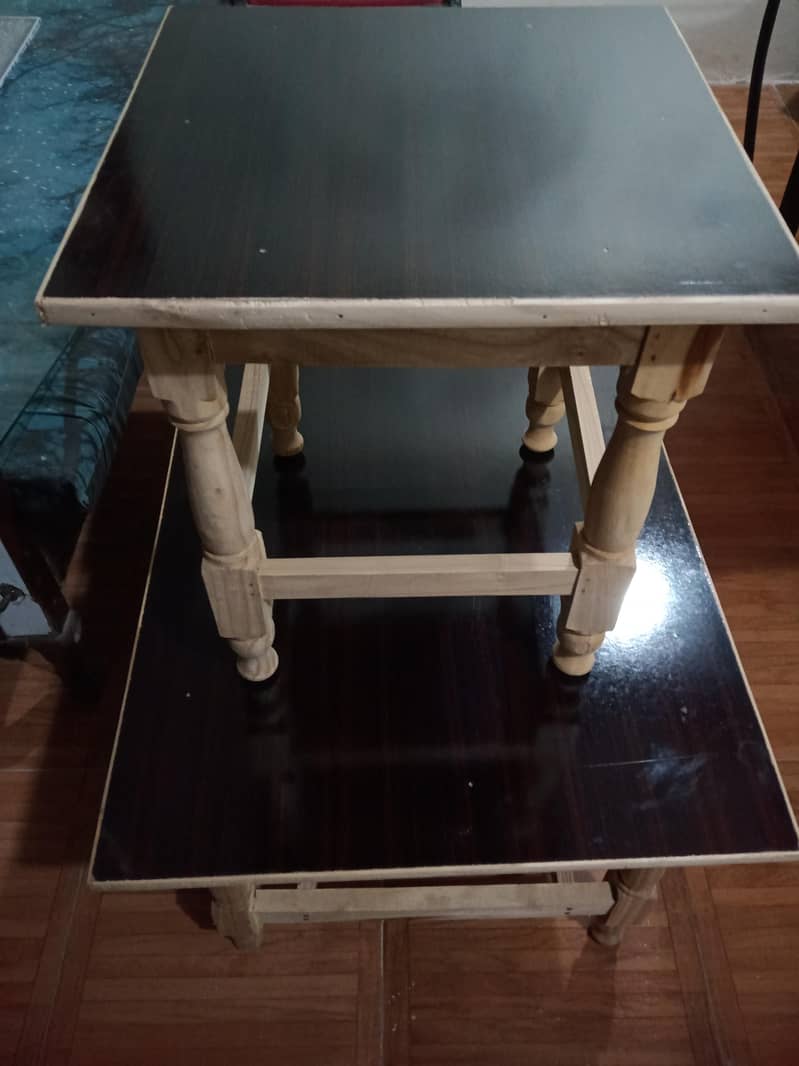 table set 4
