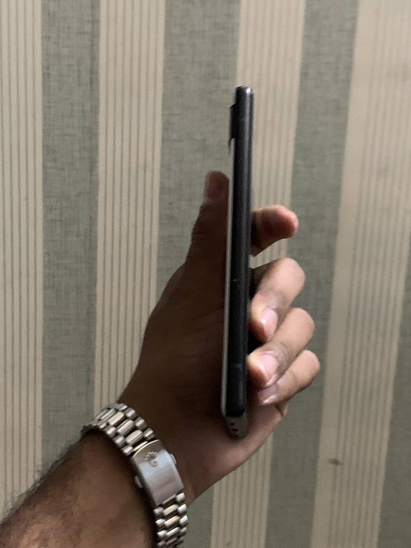 Google Pixel 6a 5