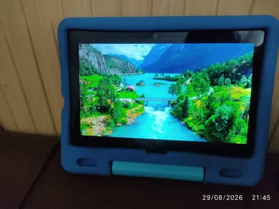 Amazon Fire HD10 (11th generation) tablet with Kid Proof protective ca