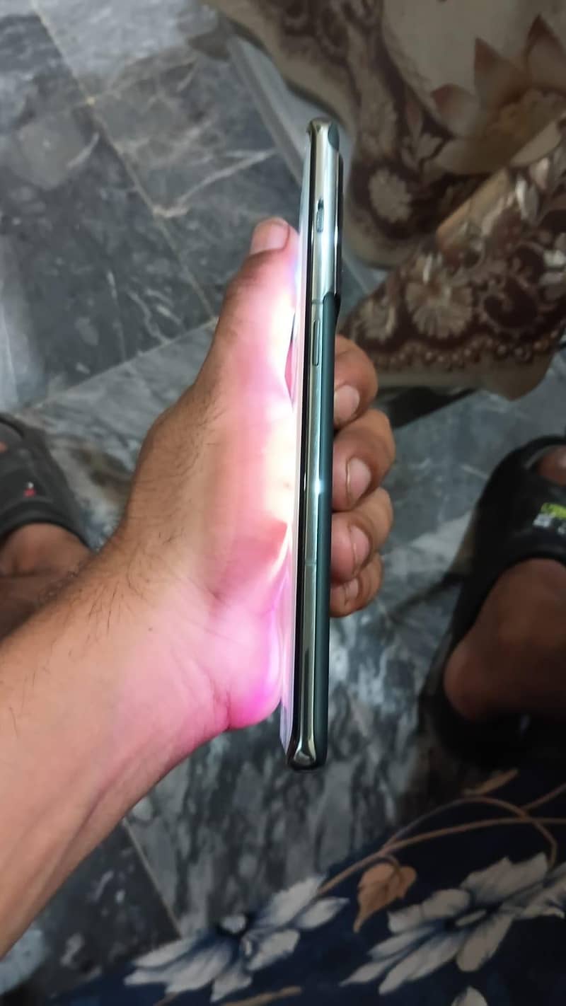 One Plus 10 Pro 3