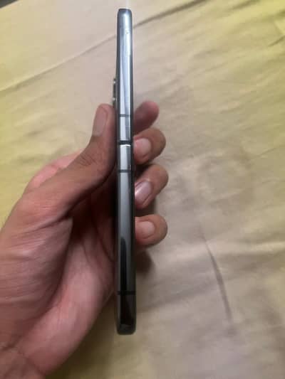 Samsung Mobile Z Flip 4
