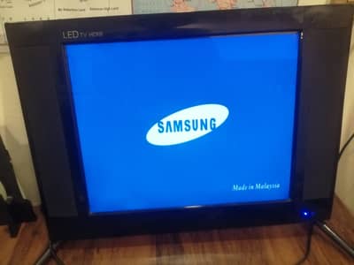 Samsung Series 6 6100 Slim LED TV – 22 Inches