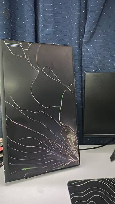 Dell P2422h Monitor Screen Cracked Urgent Sale | Price Negotiable