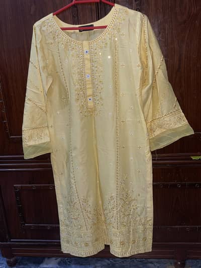 3pc Lawn embroidered dress one time used