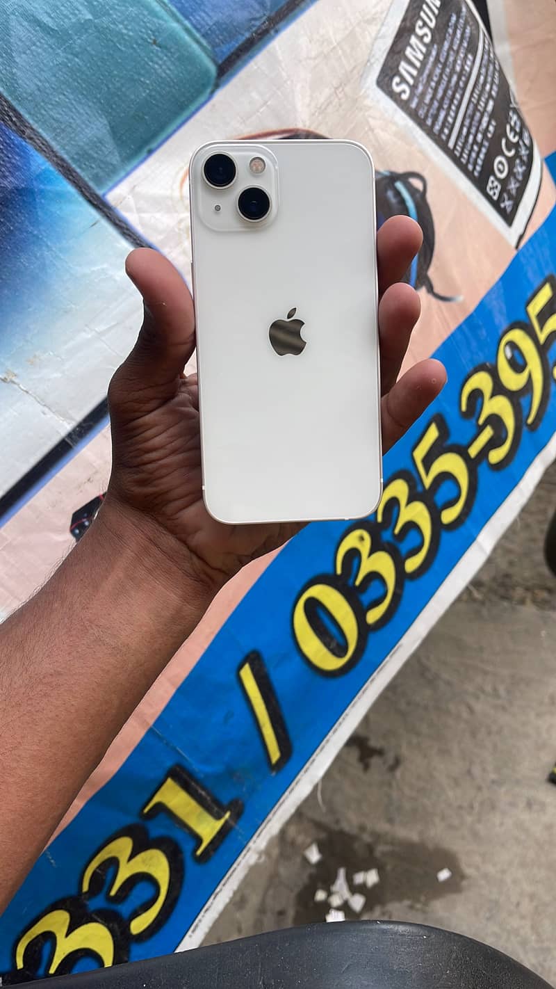 Apple iPhone 13 3