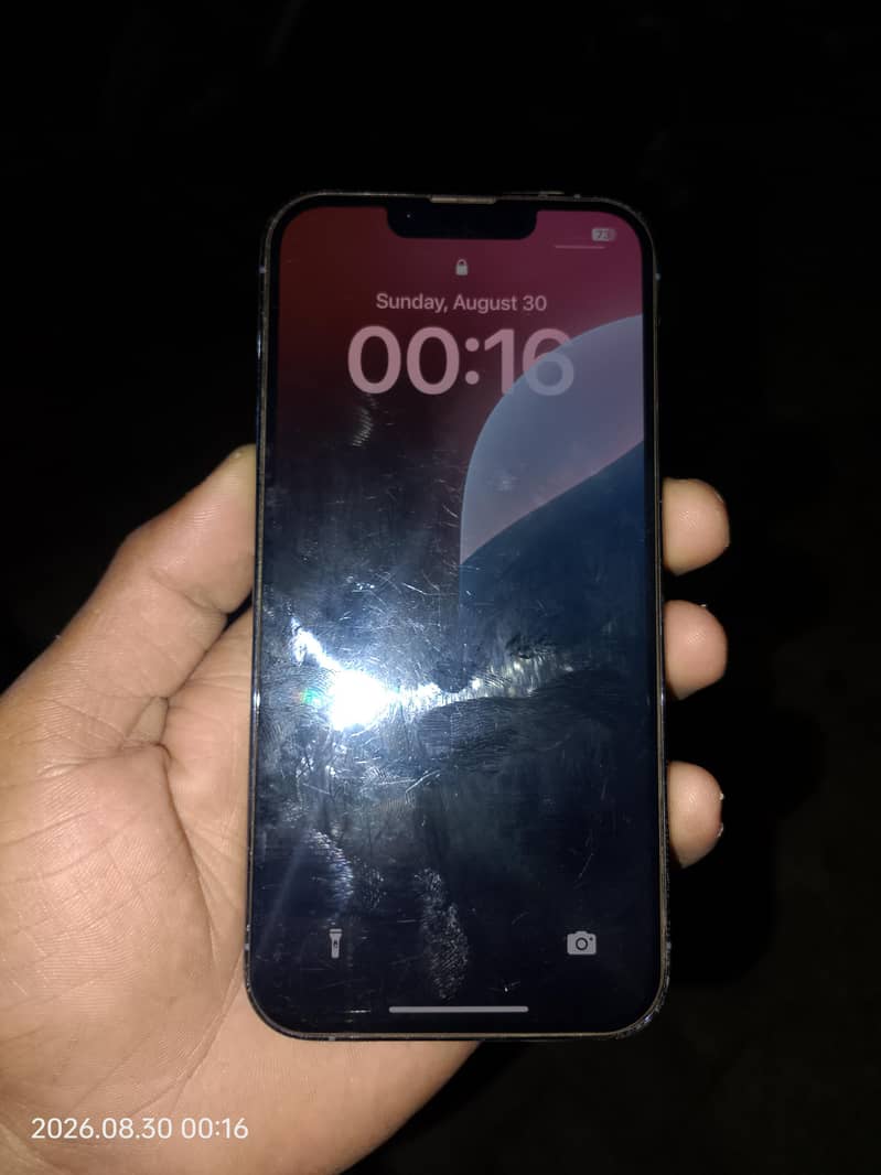 Apple iPhone 13 Pro 2