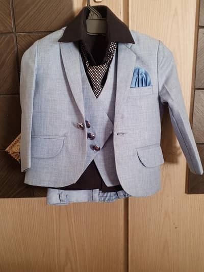 4 piece suit