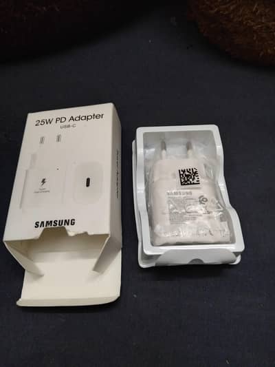 Samsung 25W Brand new super fast Adapter
