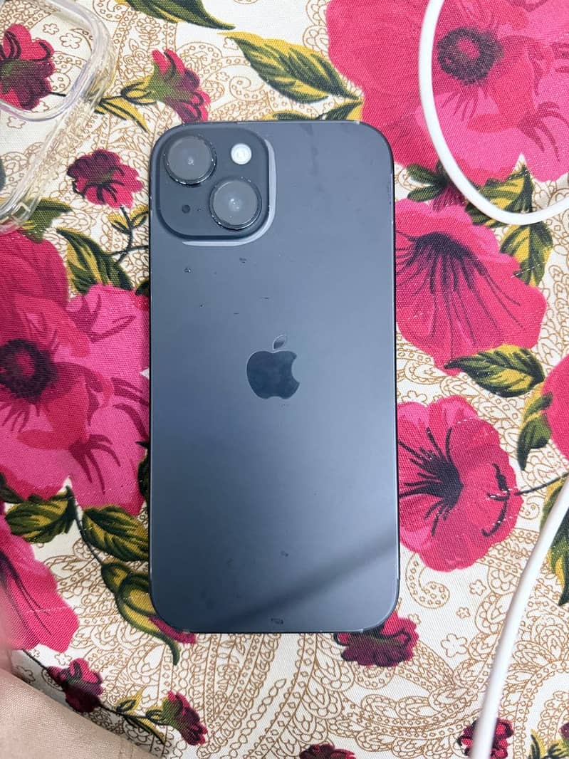 Apple iPhone 15 1