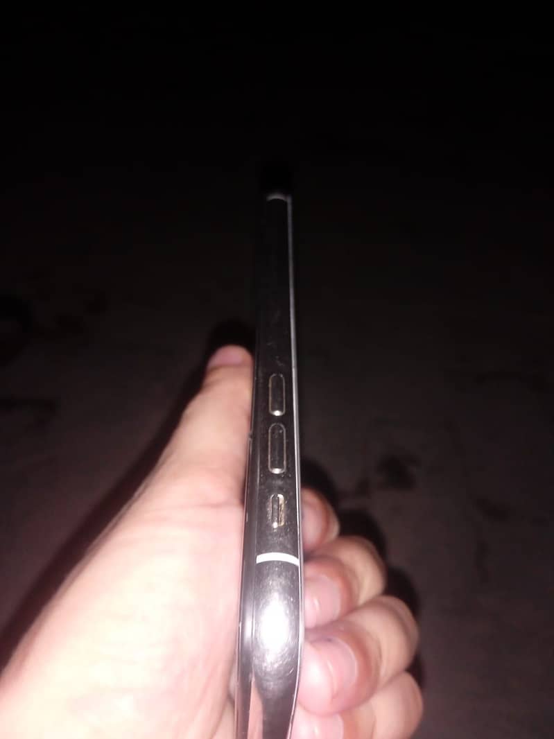 Apple iPhone X 0