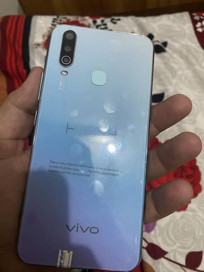 Vivo Y17