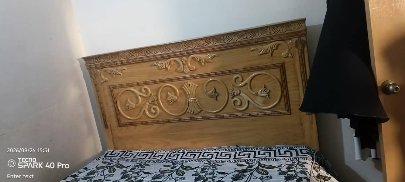 bed set with dressing table 5