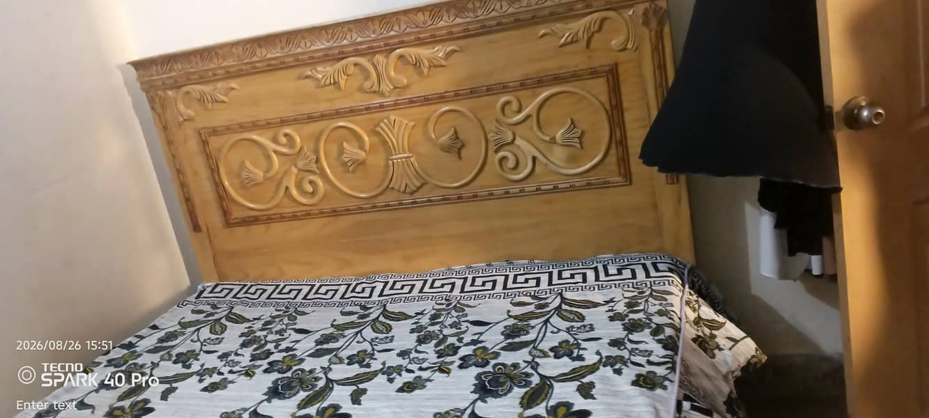 bed set with dressing table 6