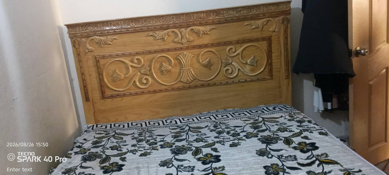 bed set with dressing table 8